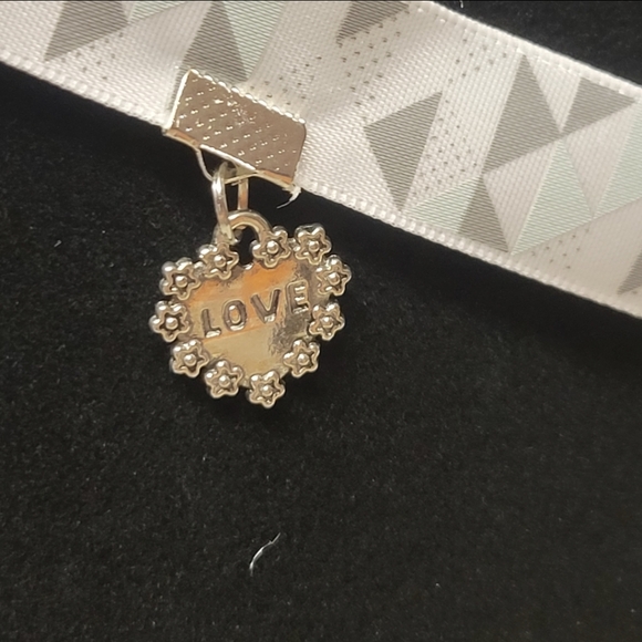 Silver, Gray, and White Choker Necklace with a Love Heart Charm - Picture 2 of 8